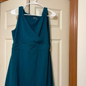Eddie Bauer L travel tank dress